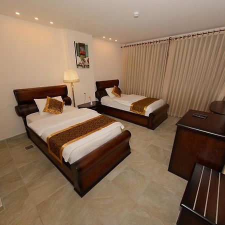Royal Suites Nablus Bagian luar foto