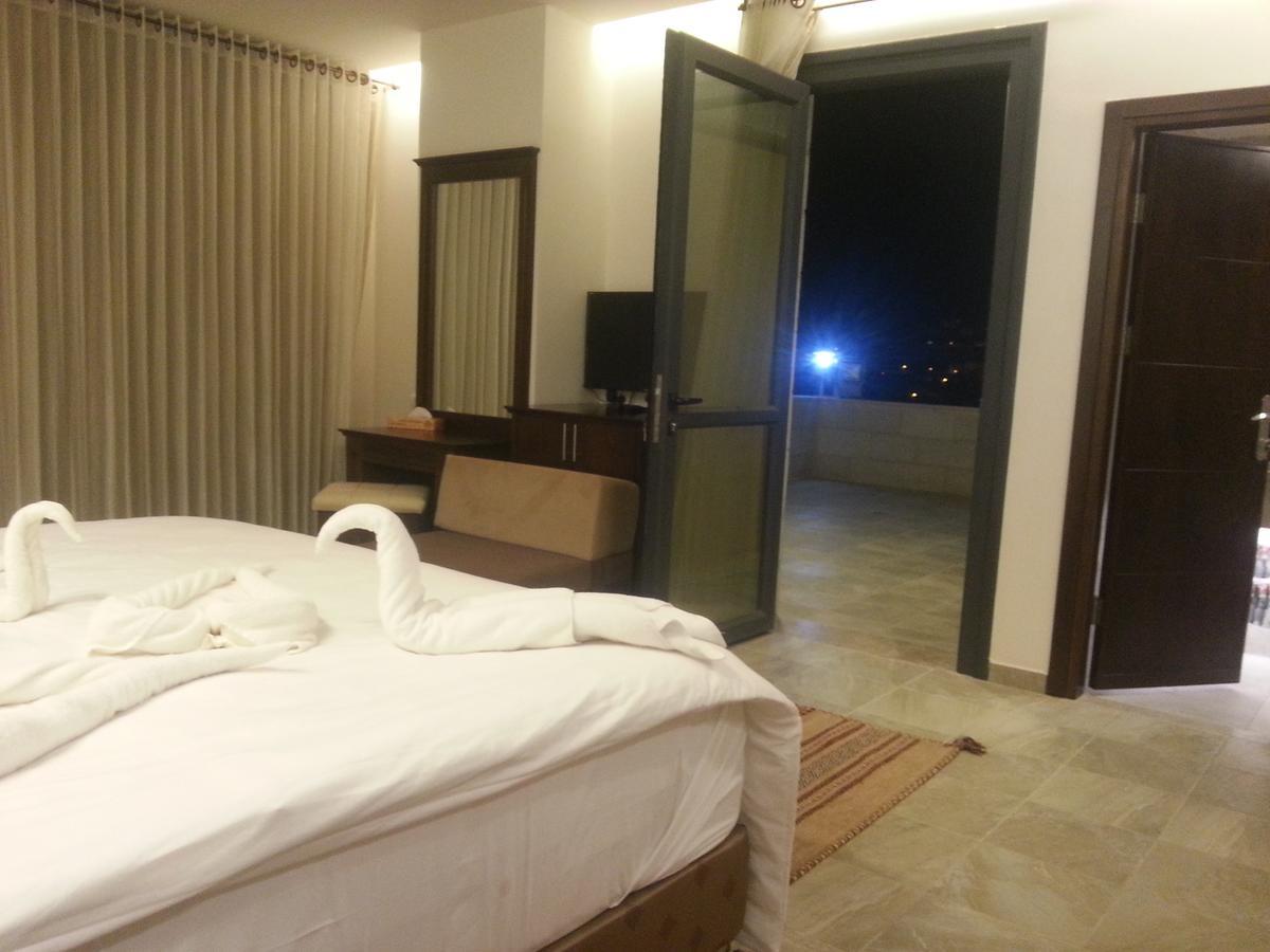 Royal Suites Nablus Bagian luar foto