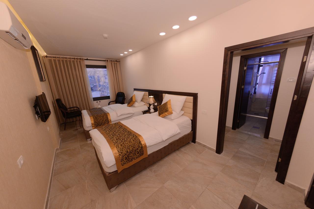 Royal Suites Nablus Bagian luar foto