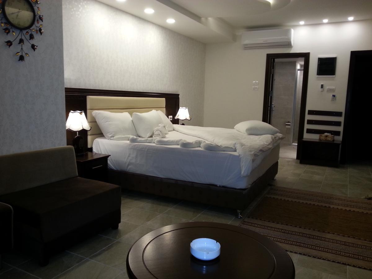 Royal Suites Nablus Bagian luar foto