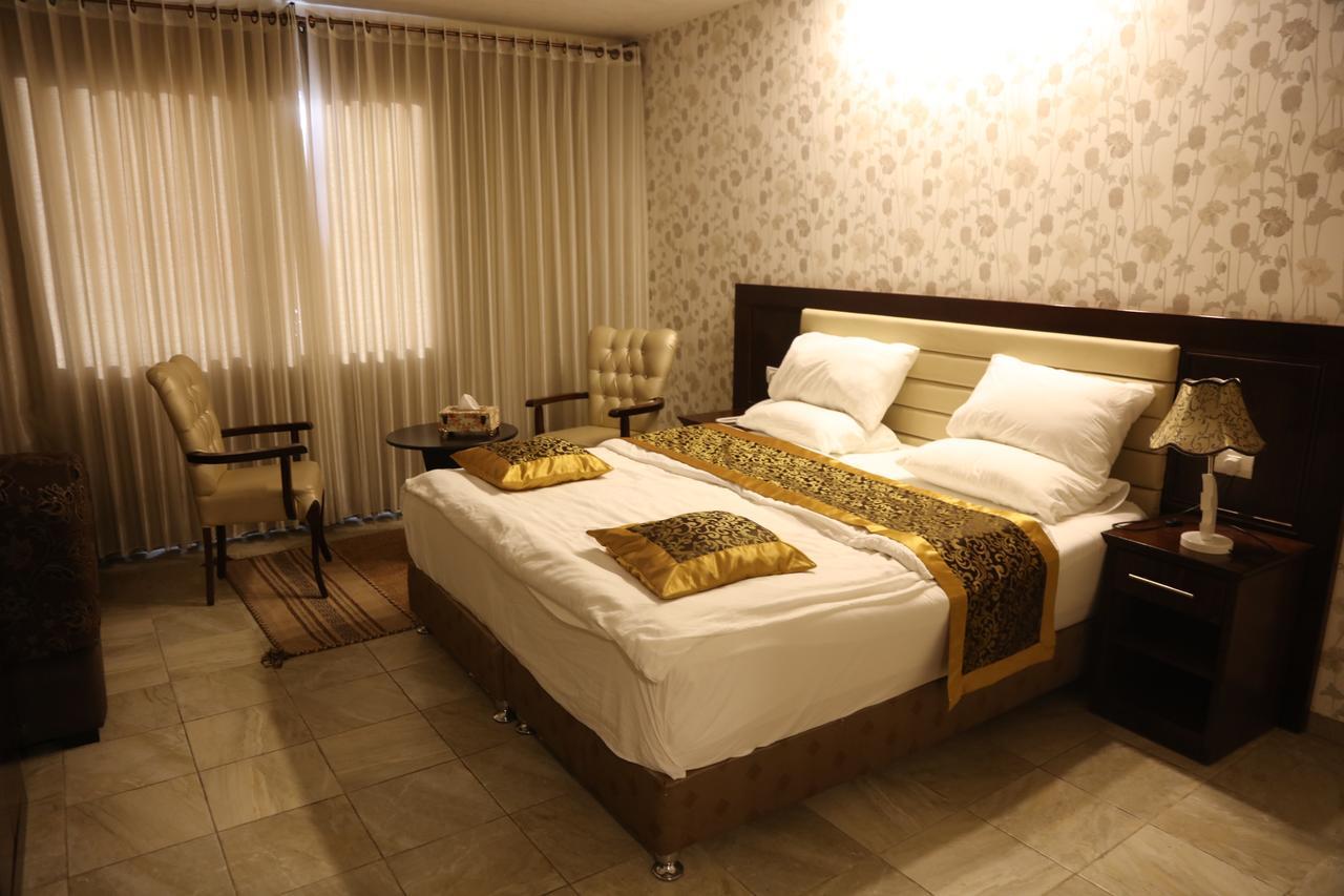Royal Suites Nablus Bagian luar foto
